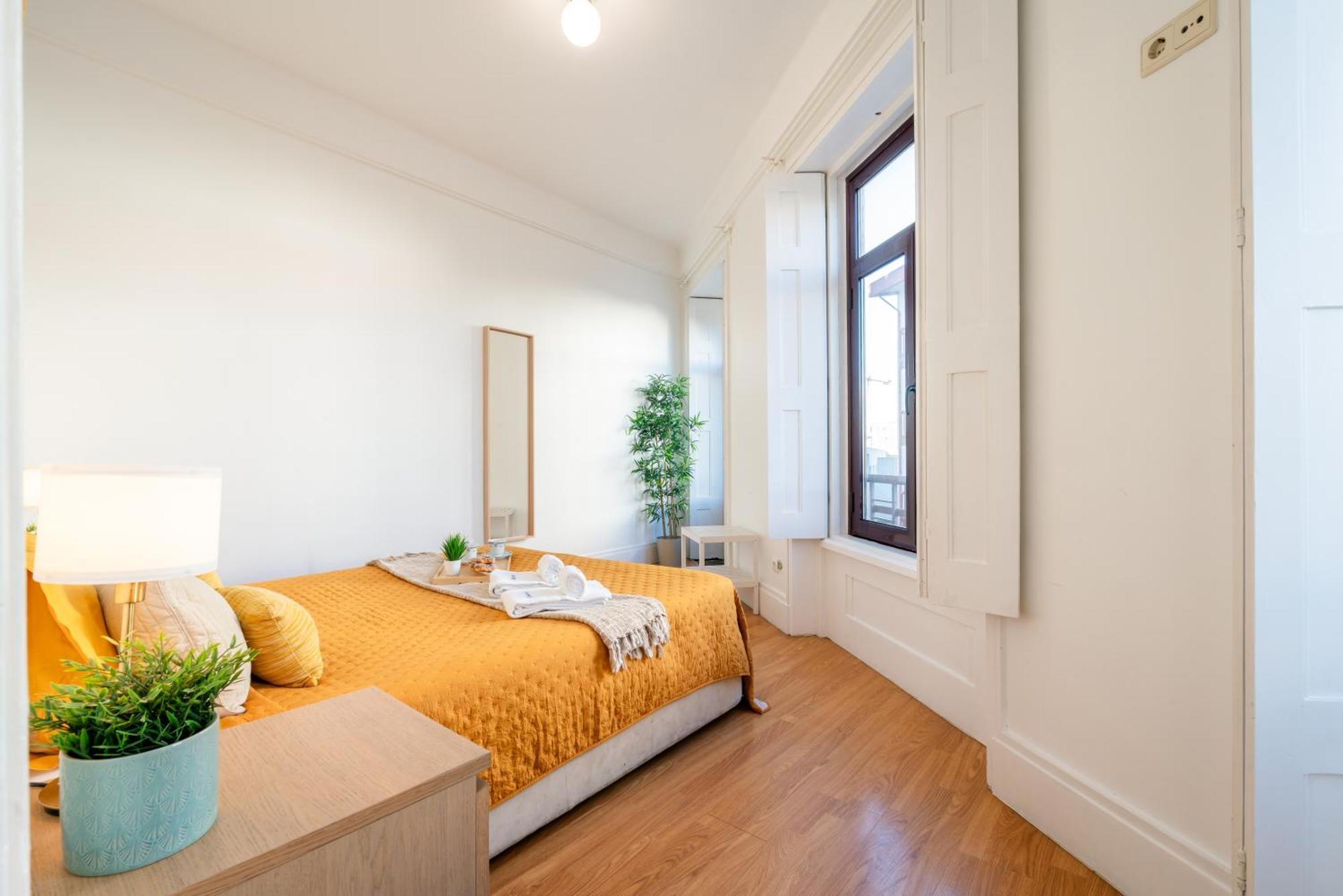 Host Wise - Spacious Comfortable Apartment - Balcony Porto Exterior foto