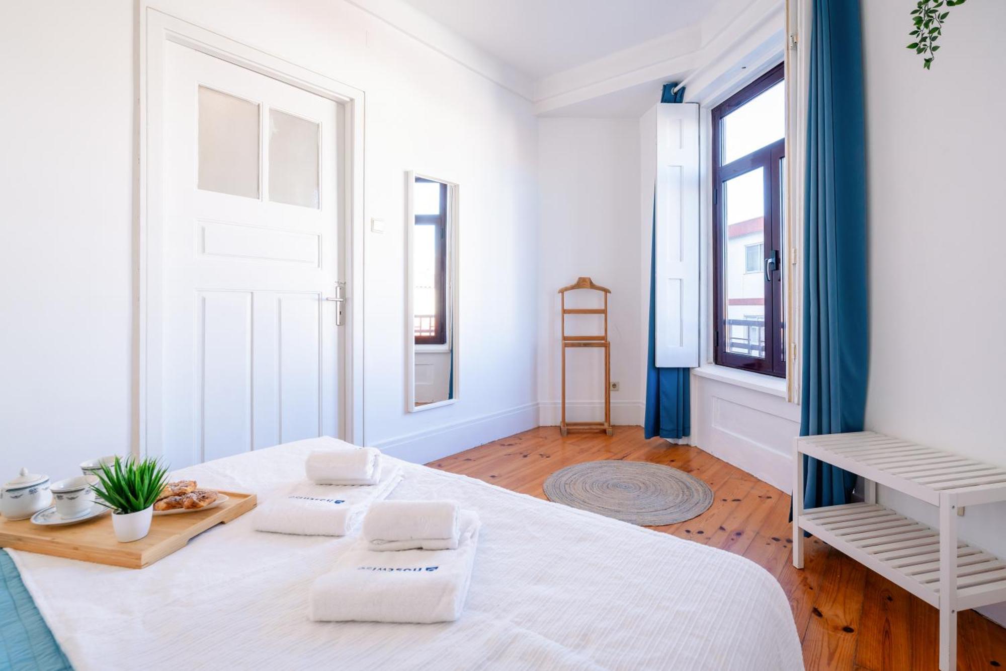 Host Wise - Spacious Comfortable Apartment - Balcony Porto Exterior foto