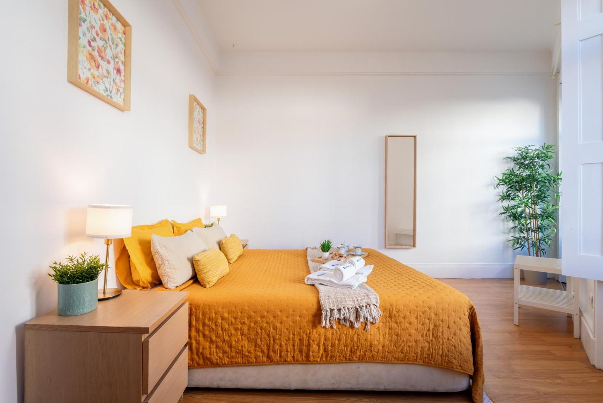 Host Wise - Spacious Comfortable Apartment - Balcony Porto Exterior foto