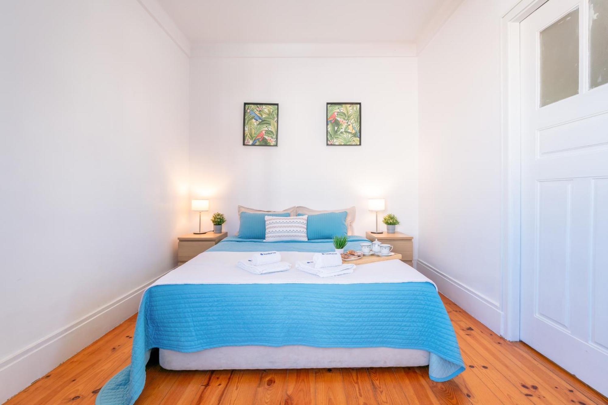 Host Wise - Spacious Comfortable Apartment - Balcony Porto Exterior foto
