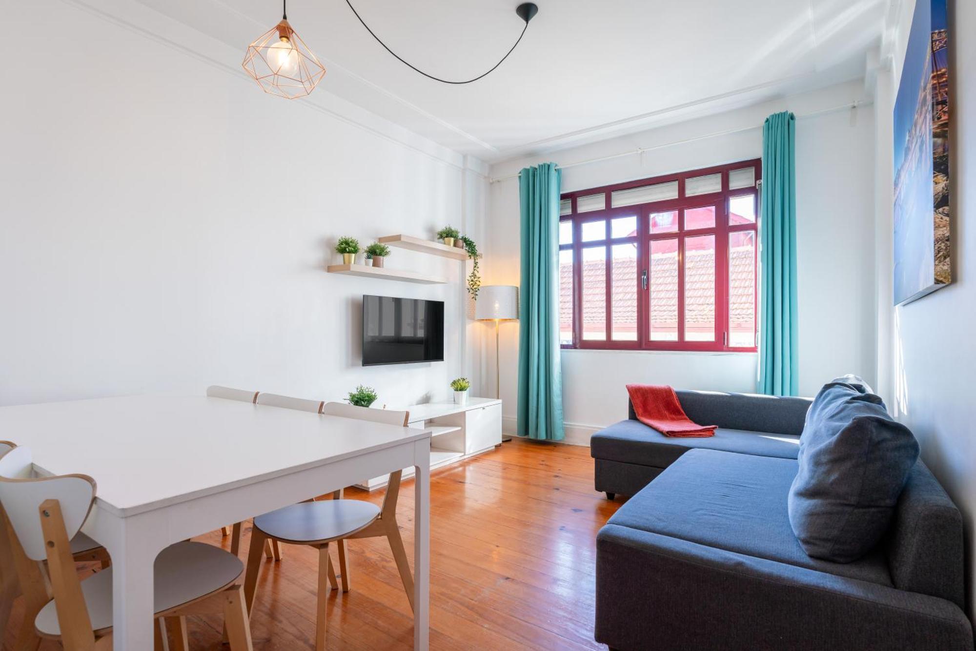 Host Wise - Spacious Comfortable Apartment - Balcony Porto Exterior foto